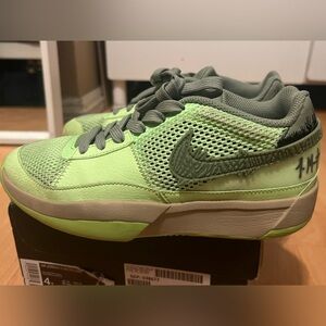 Ja Morant basketball shoes